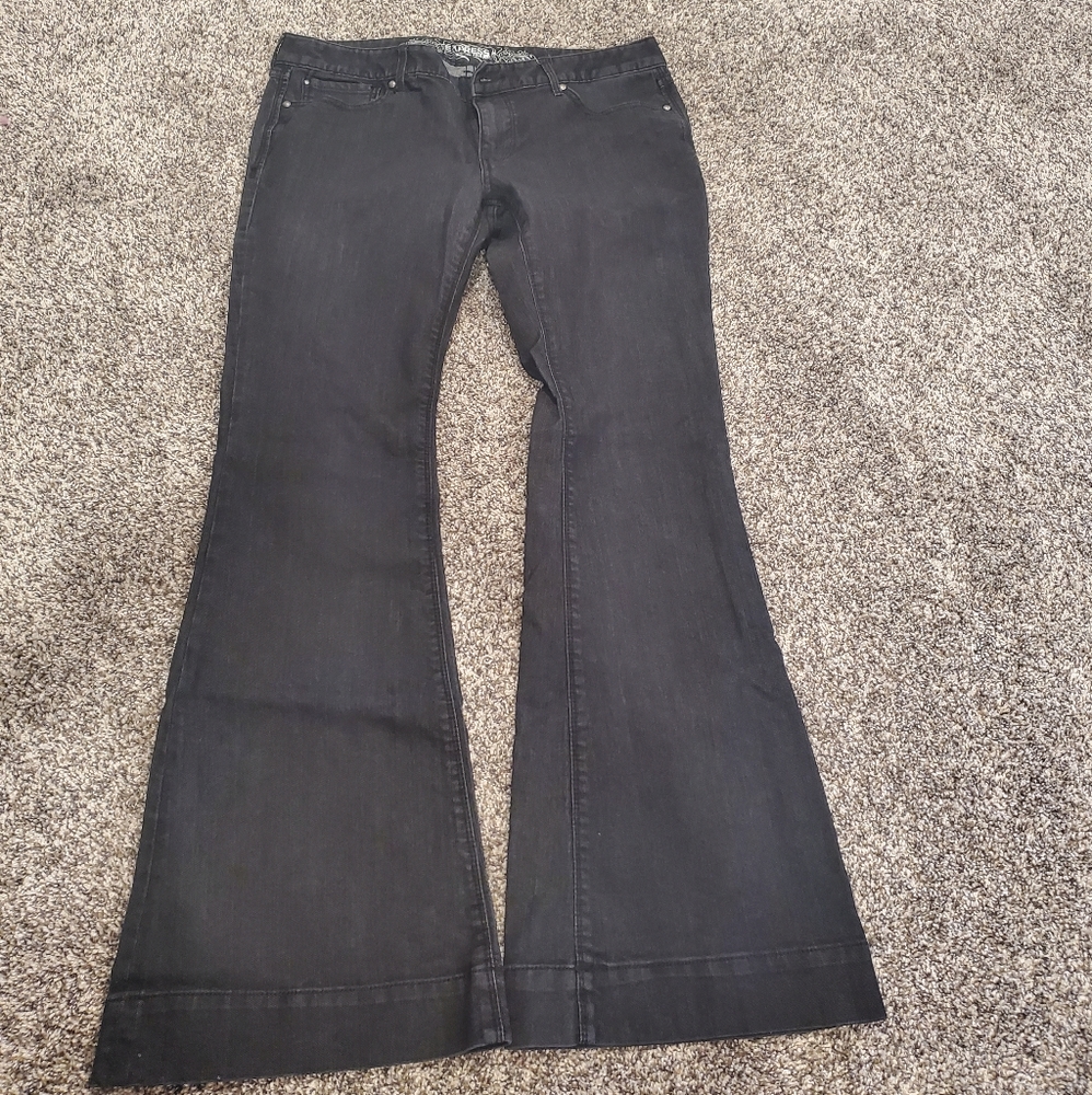 Express size 12 Stella Flare Black